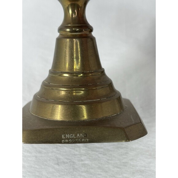 Pair of early 1800s Brass English Beehive Candlesticks, Stamped with‎ Reg # - Picture 9 of 16